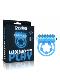 Голубое, светящееся в темноте виброкольцо Lumino Play Vibrating Penis Ring - Lovetoy - в Арзамасе купить с доставкой