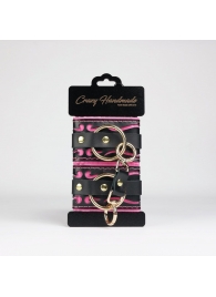 Черные кожаные наручники с розовой строчкой - Crazy Handmade - купить с доставкой в Арзамасе