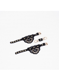 Черные кожаные наручники с клепками, кольцами и золотистой фурнитурой - Crazy Handmade - купить с доставкой в Арзамасе