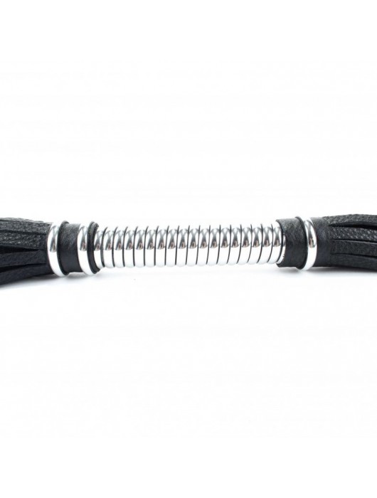 Черная длинная плеть с серебристой ручкой - 56 см. - БДСМ Арсенал - купить с доставкой в Арзамасе